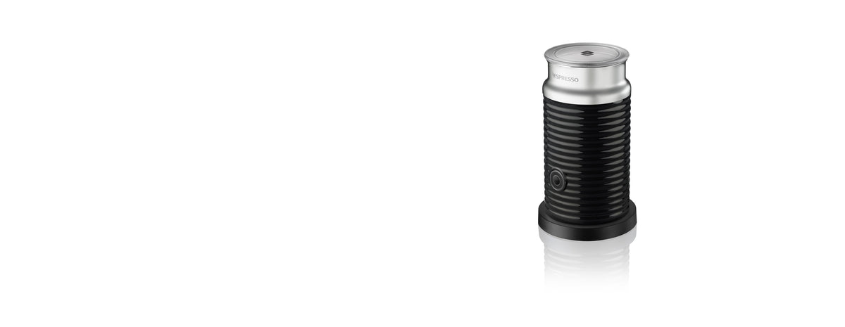 Aeroccino 3 Milk Frother — Aeroccino 3 Milk Frother O7